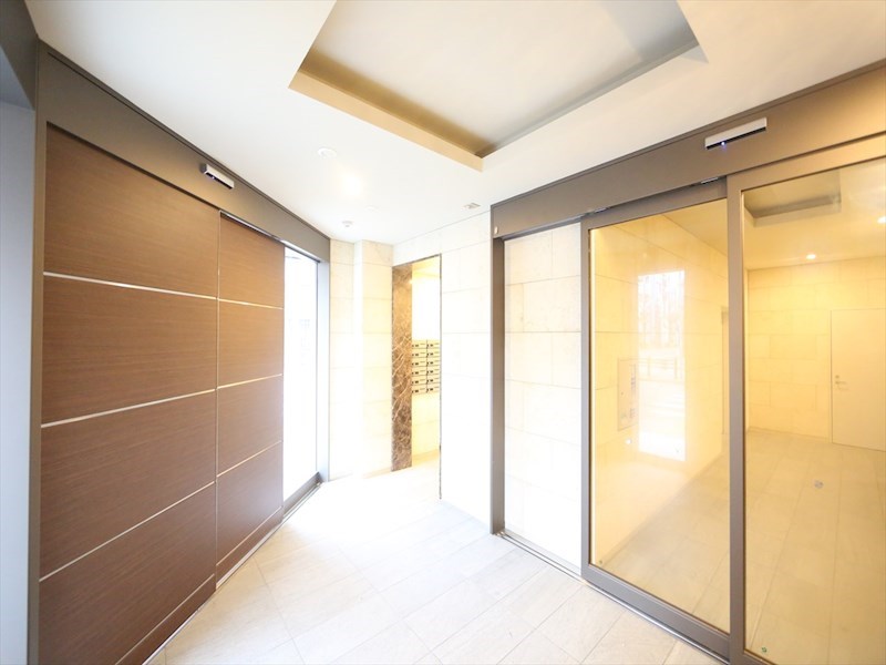 ＲＥＳＩＤＥＮＣＥ　ＴＡＣＨＩＢＡＮＡ エントランス