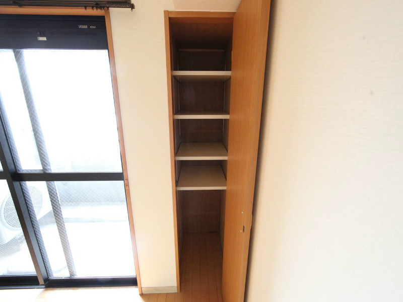 アビタシオン葵 収納
