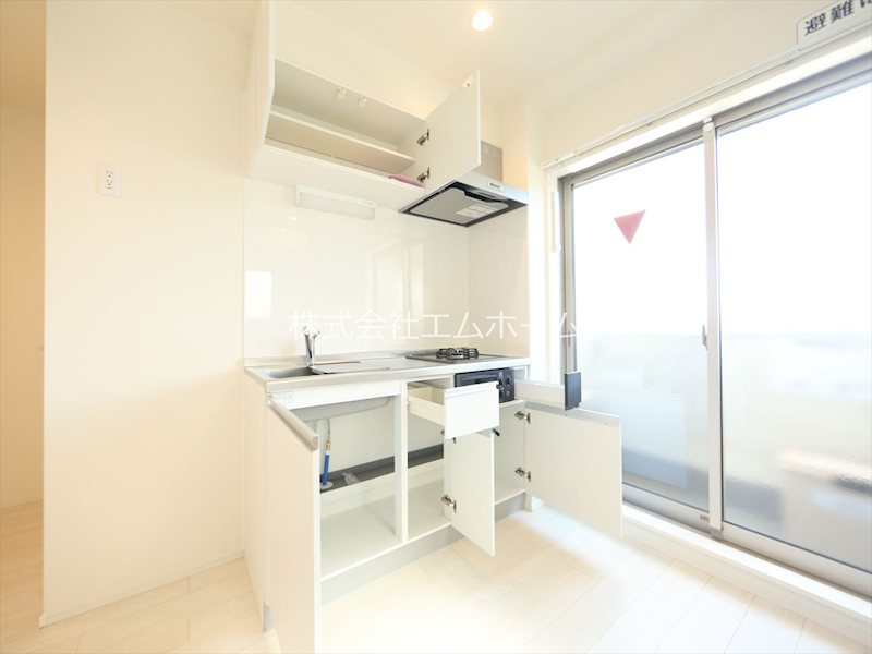 ルーチェ新守山 キッチン