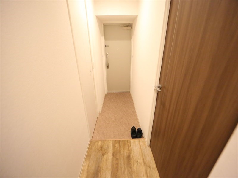 ラトゥール代官町ＥＡＳＴ 玄関