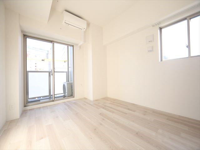 エスリード名古屋東別院 リビング