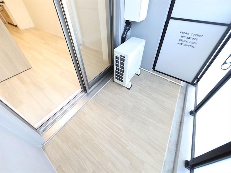 プレサンスジェネ上前津 ベランダ