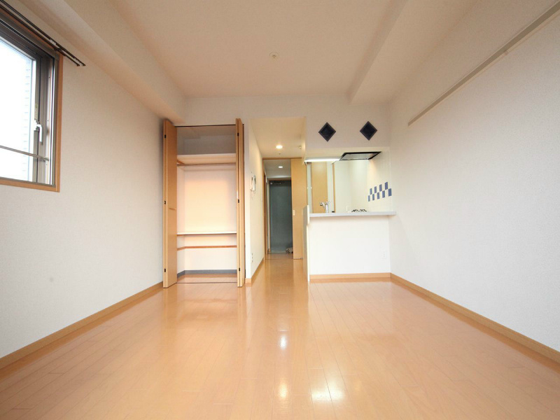 プレサンス鶴舞駅前ブリリアント リビング