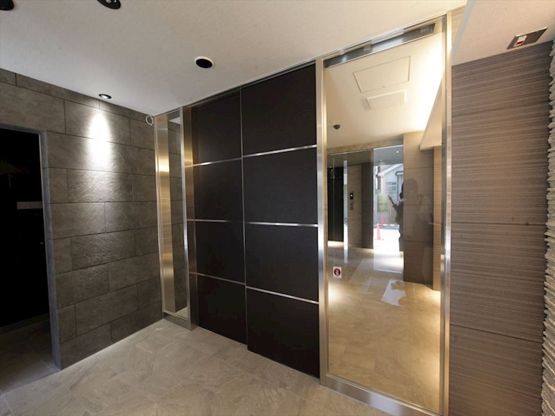 S-RESIDENCE池下駅前 エントランス