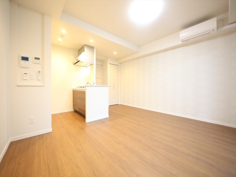 ＲＥＳＩＤＥＮＣＥ　ＴＡＣＨＩＢＡＮＡ リビング