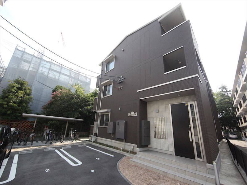 D-room黄金 エントランス