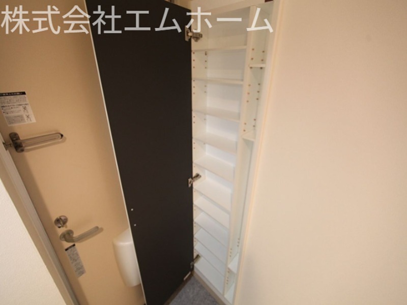 カーサアージョ（ＣａｓａＡｇｉｏ） 玄関