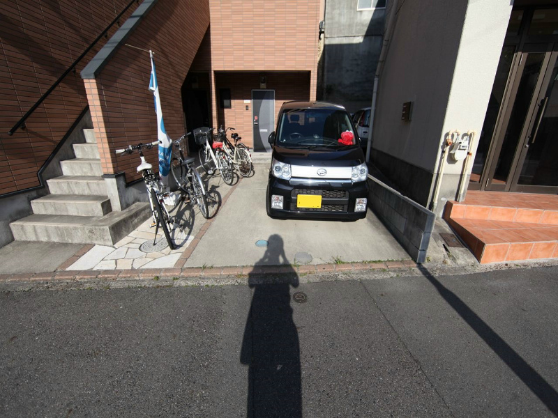 エランド大須 駐車場