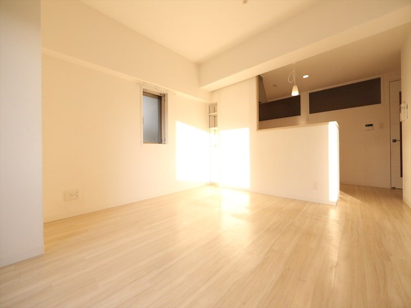 アルクス金山 リビング