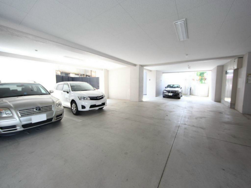ＲＥＧＡＬＯ桜本町（レガーロ桜本町） 駐車場