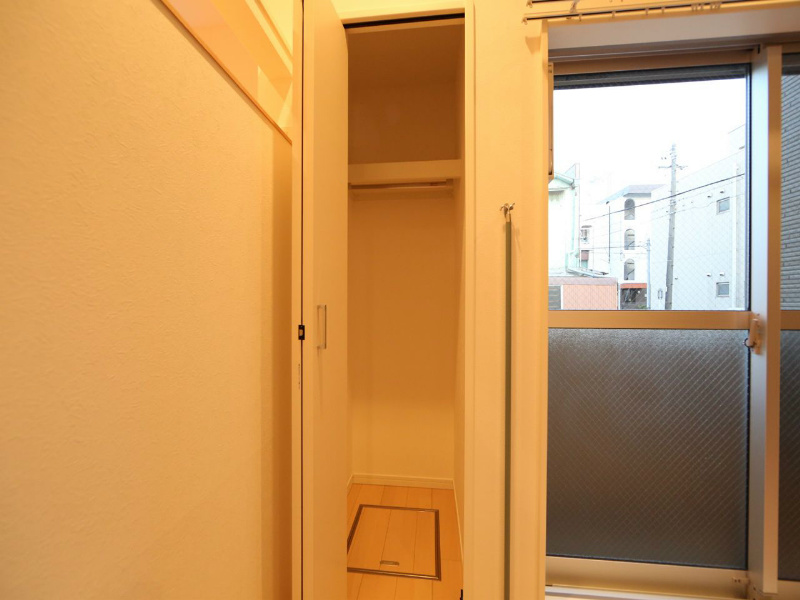 ブランドハウス城西１ 収納