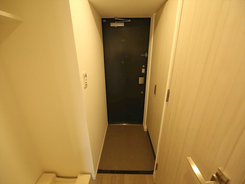 ディアレイシャス矢場町 玄関