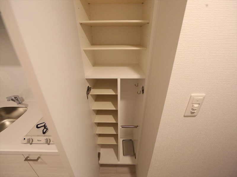 エスリード上前津ツヴァイテ 玄関