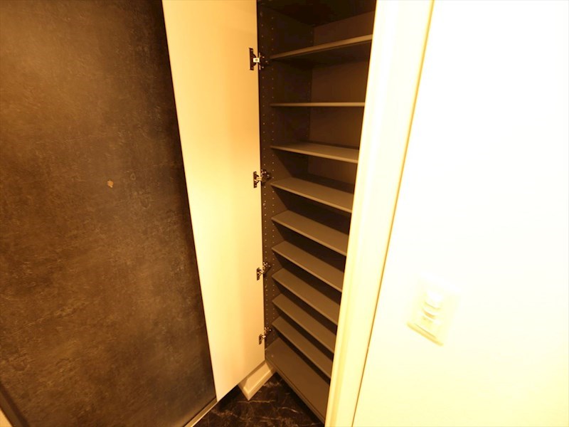 Ｓ－ＲＥＳＩＤＥＮＣＥ金山三丁目 玄関