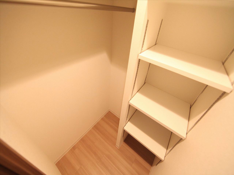 プレサンス千種アイル 収納