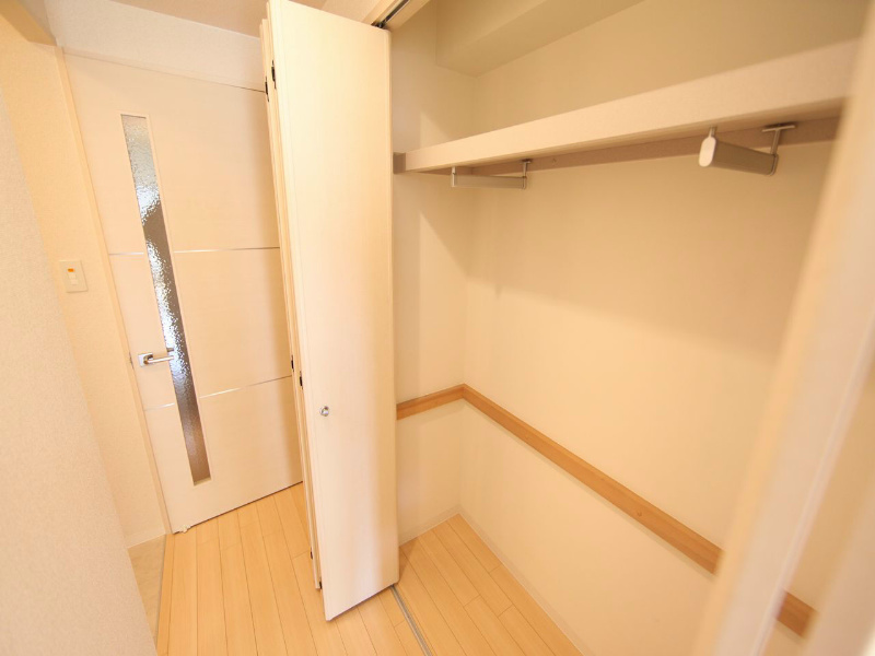 エルミタージュ名駅西 収納
