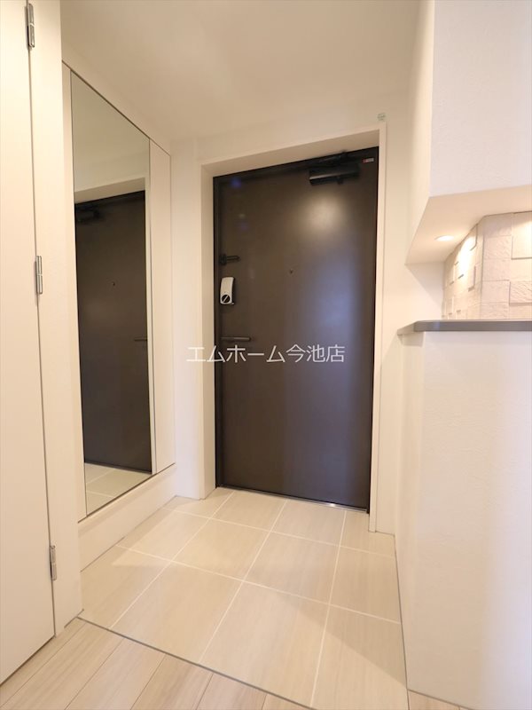 quador noie 今池 玄関