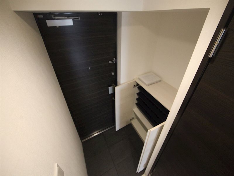 S-RESIDENCE名駅North 玄関