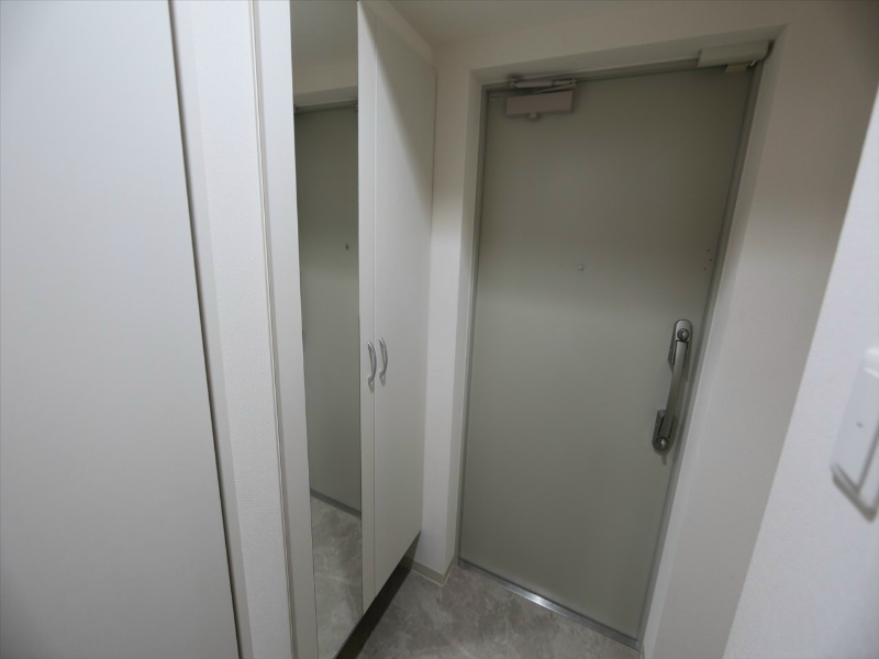 タウンコート御園 玄関