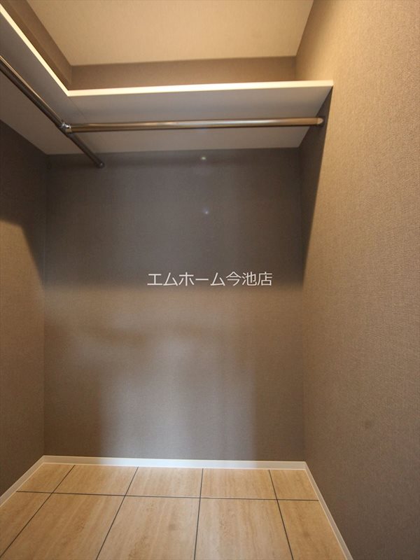 UNROOM 収納
