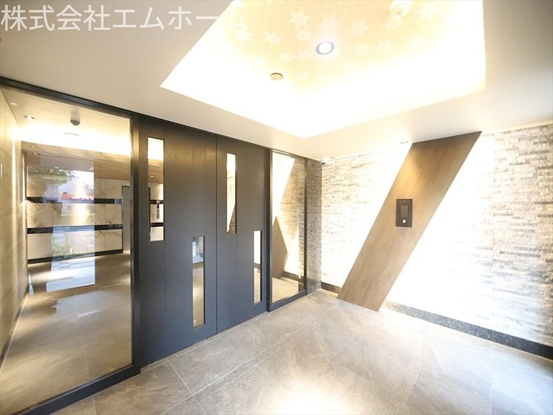 S－RESIDENCE神宮西駅前ａｓｃｅｎｔ エントランス