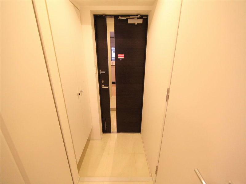 カレント茶屋が坂 玄関