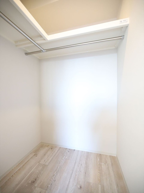 Ｔｈａｍｅｓ　ｇａｒｄｅｎ　ｐｌａｃｅ 収納