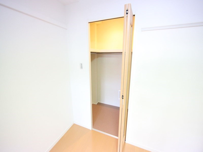 Ｌａｔａｍｉｄｅｎｃｅ駒止（ラタミデンス駒止） 収納