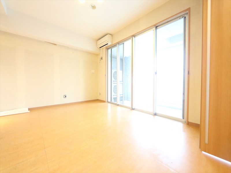 大須ＡＰＡＲＴＭＥＮＴ リビング