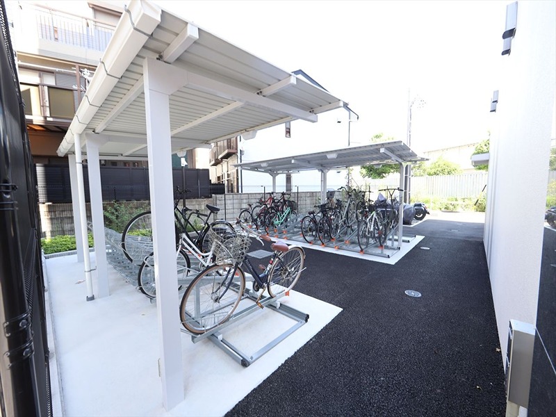 S-RESIDENCE堀田beaute 駐車場