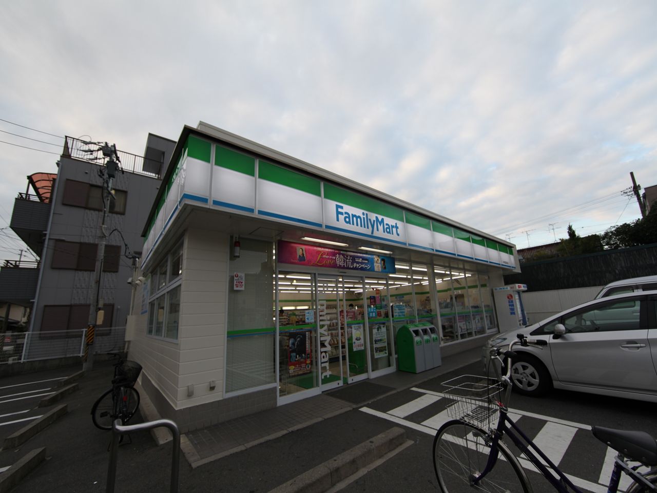 Calma本陣（カルマ本陣） コンビニ