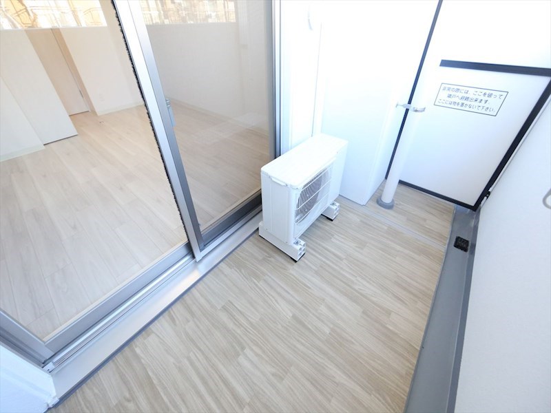 プレサンス伏見アーバンベース ベランダ
