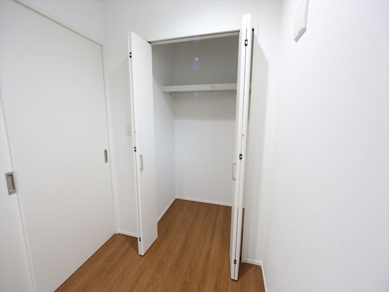 アザール 収納