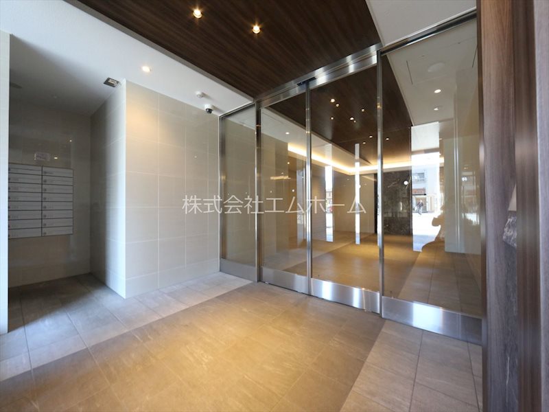 パルティール浅間町 エントランス