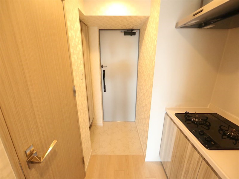 Ｓ－ＲＥＳＩＤＥＮＣＥ金山ＷＥＳＴ 玄関