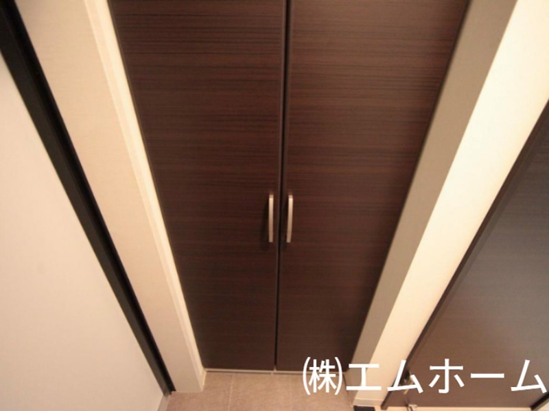 ＧＲＡＮＤＵＫＥ鶴舞（グランデューク鶴舞） 玄関