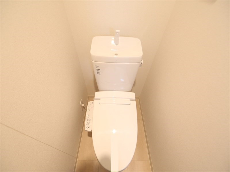 プレサンス上前津グレース トイレ
