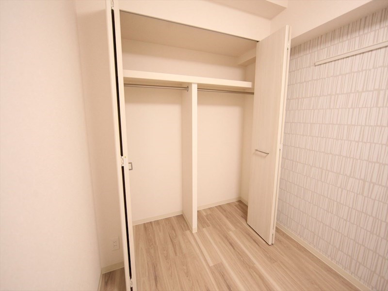 プレサンス広小路通葵 収納