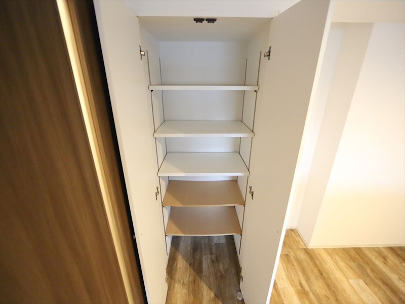 ラトゥール代官町ＷＥＳＴ 収納