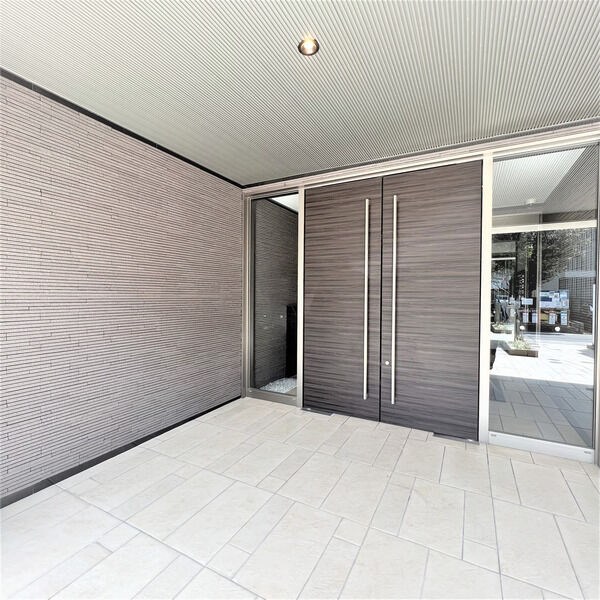 Ｋａｍｅｚｉｍａ　Ｒｅｓｉｄｅｎｃｅ エントランス