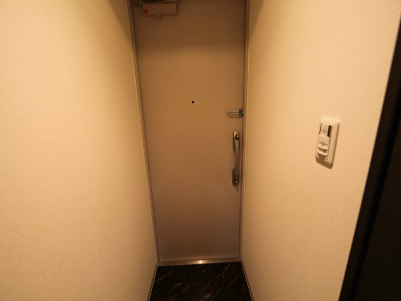 ソレアード 玄関