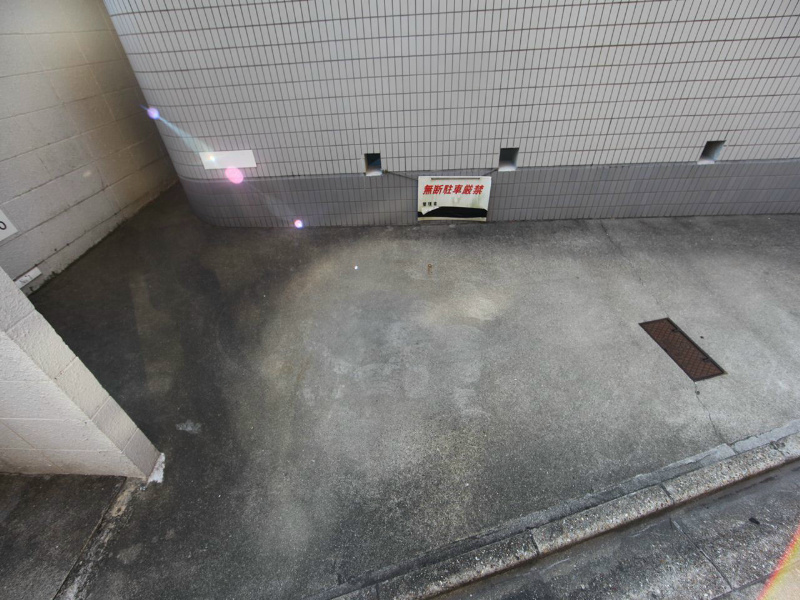 セントラルハイツ安田通 駐車場