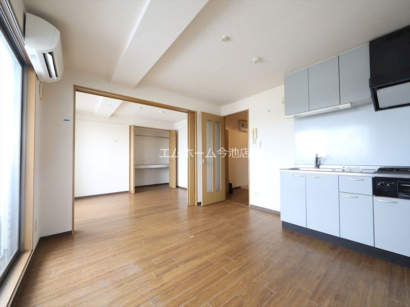 THE RESIDENCE IMAIKE NORTH リビング