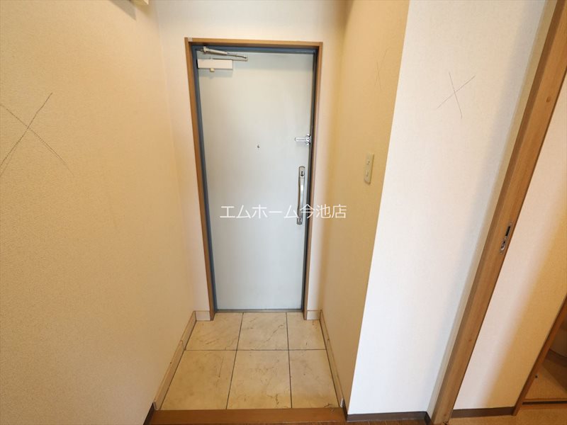 THE RESIDENCE IMAIKE NORTH 玄関
