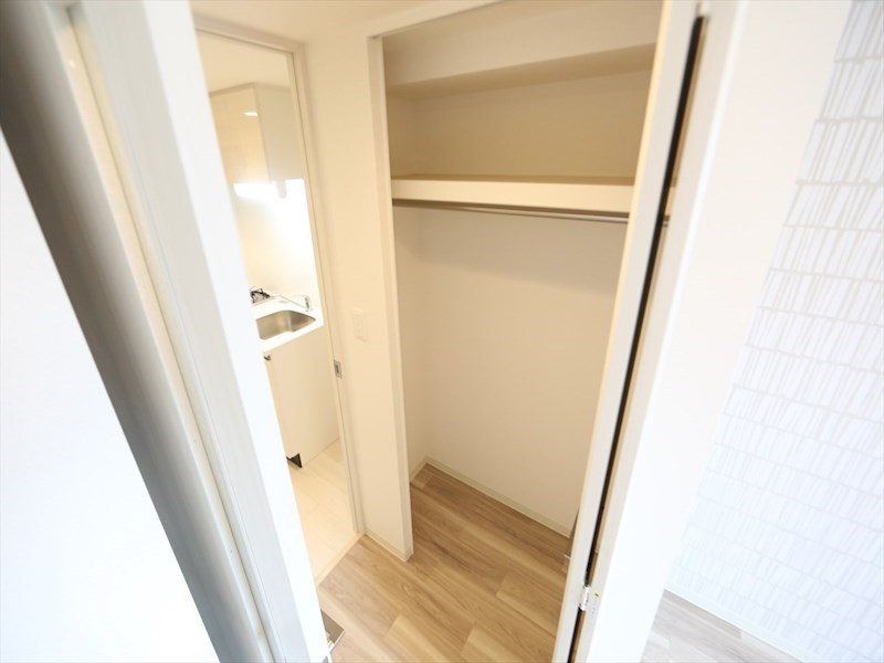 プレサンス広小路通葵 収納