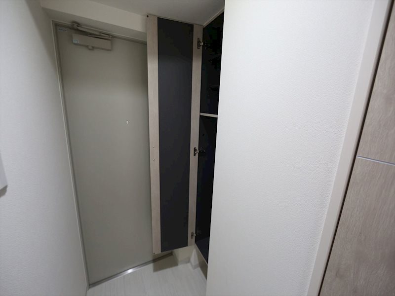 プレスティ則武 玄関