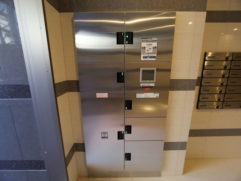 Ｚ・Ｒ名駅 エントランス