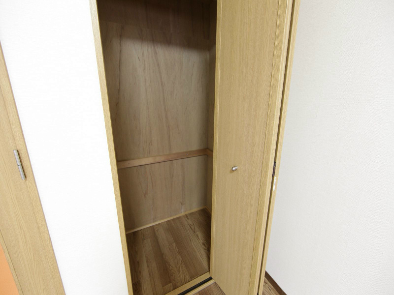 アンフィニＭ 収納
