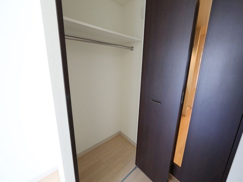 エルスタンザ徳川 収納