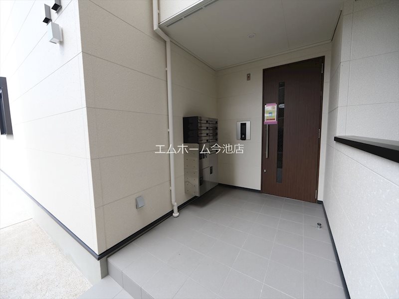 Anecis広見町 エントランス